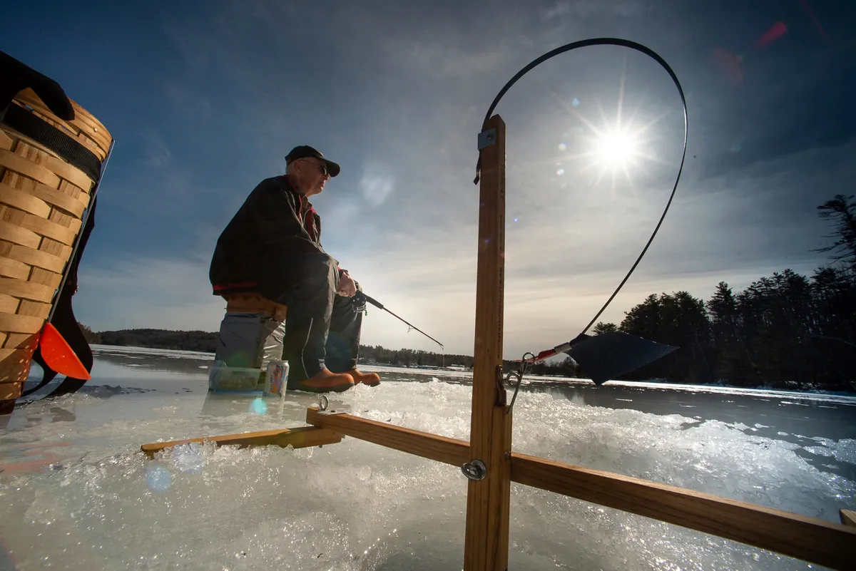 Best Ice Fishing gears