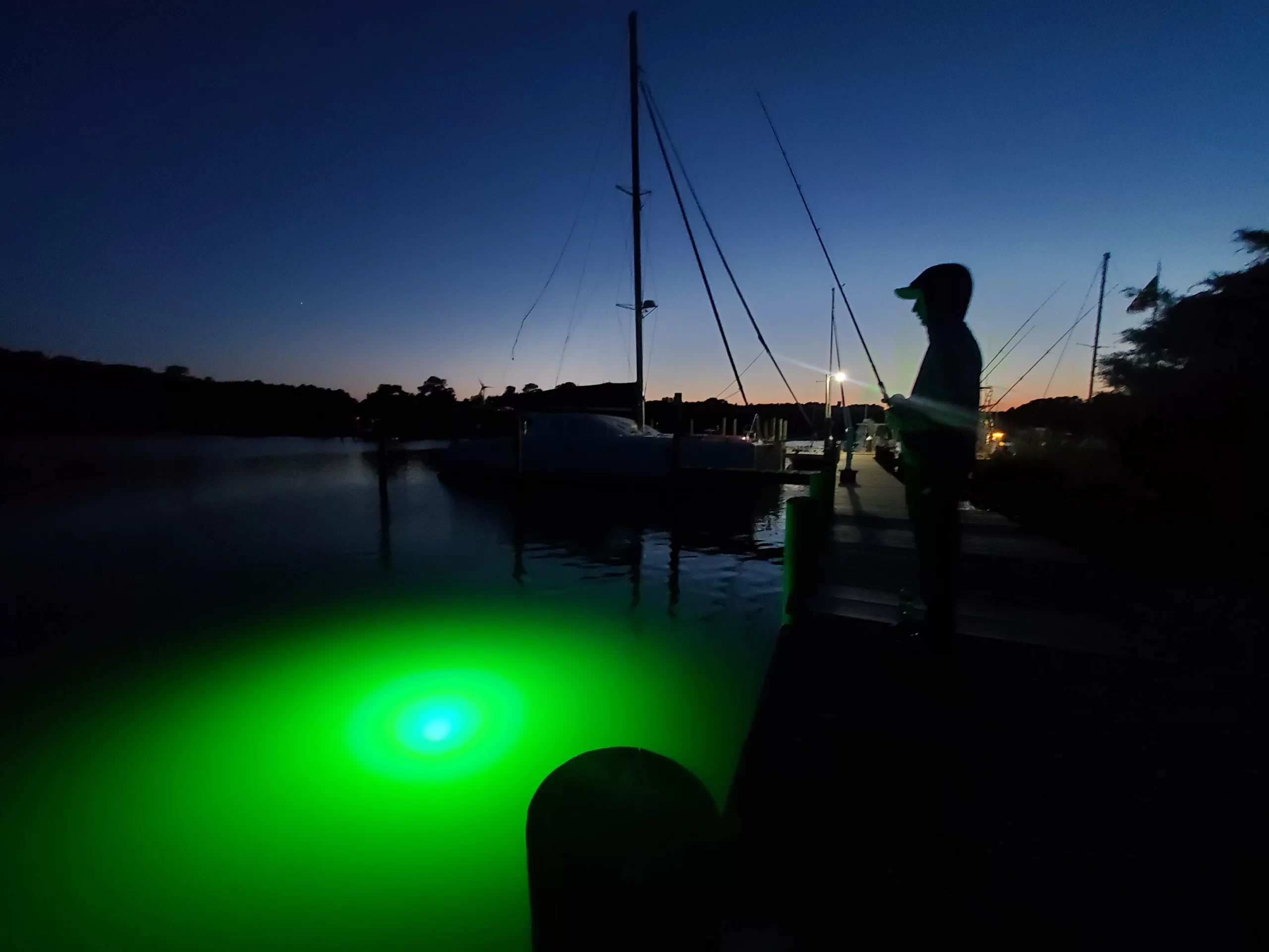 Broadroad - LED Night Fishing Light